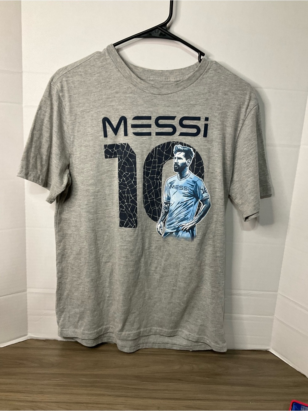 Old Navy Grey Messi 10 Graphic Tee with Navy Accent Boys youth shirt